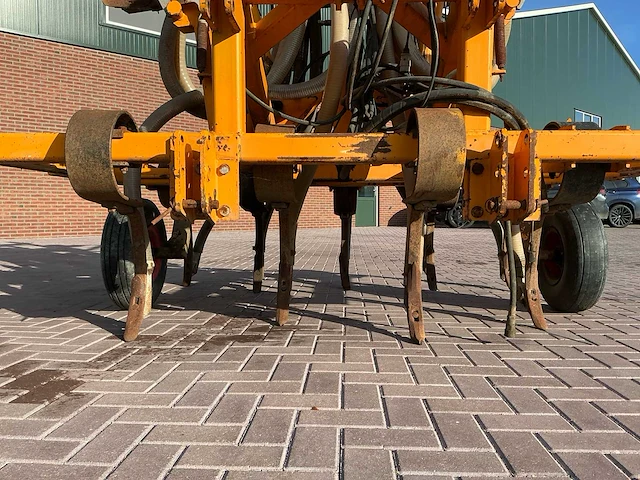 2004 veenhuis - terraject5,32/19 - bouwlandbemester / mestinjecteur - afbeelding 9 van  25