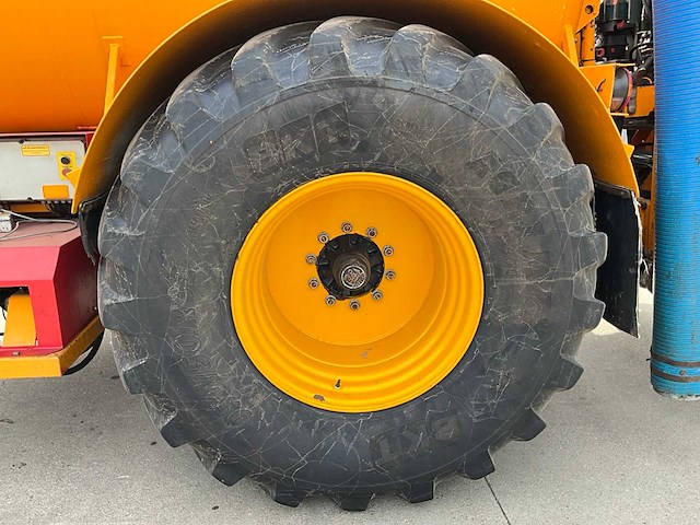 2004 veenhuis hdg11500 bemestertank met bemester - afbeelding 40 van  41