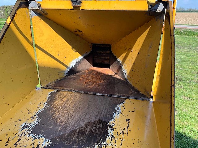 2004 vermeer bc 935i houthakselaar - afbeelding 11 van  11