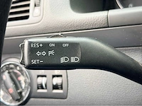 2004 volkswagen touran 1.6-16v fsi athene personenauto - afbeelding 2 van  11