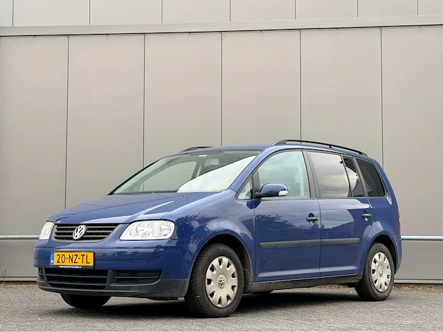 2004 volkswagen touran 1.6-16v fsi athene personenauto - afbeelding 1 van  11