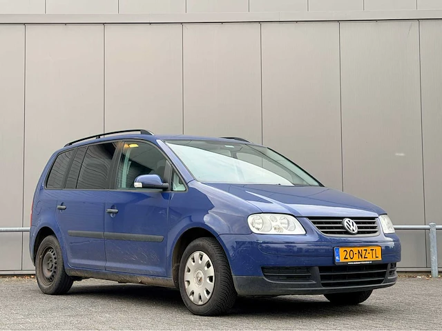 2004 volkswagen touran 1.6-16v fsi athene personenauto - afbeelding 6 van  11