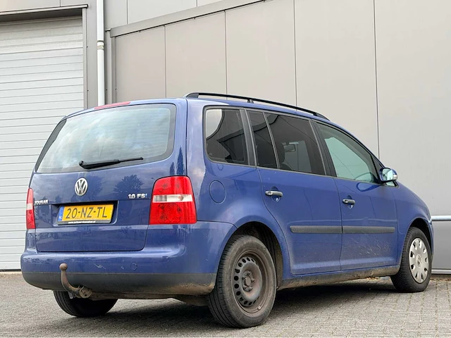 2004 volkswagen touran 1.6-16v fsi athene personenauto - afbeelding 7 van  11