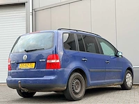 2004 volkswagen touran 1.6-16v fsi athene personenauto - afbeelding 7 van  11