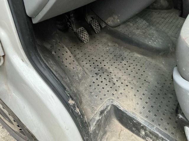 2004 volkswagen transporter 1.9tdi - afbeelding 10 van  38