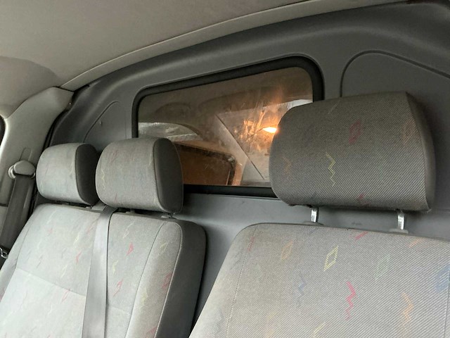 2004 volkswagen transporter 1.9tdi - afbeelding 16 van  38