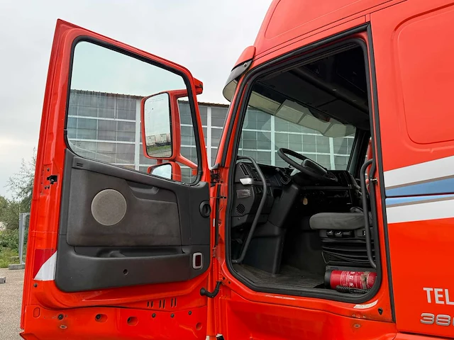2004 volvo fh12 4x2r fal7.5 rad-a4/l/90 bedrijfswagen - afbeelding 21 van  30