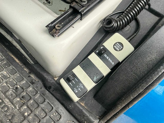 2004 volvo fl6l 4x2r veevrachtwagen - afbeelding 9 van  20