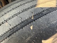 2004 volvo fmfh livestock vrachtwagen - afbeelding 39 van  51