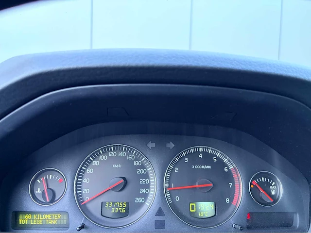 2004 volvo s80 automaat 2.4 elite personenauto - afbeelding 2 van  13