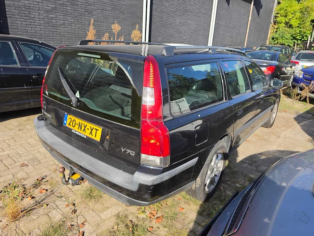 2004 volvo v70 2.4 comfort line personenauto - afbeelding 3 van  6