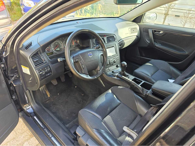 2004 volvo v70 2.4 comfort line personenauto - afbeelding 5 van  6