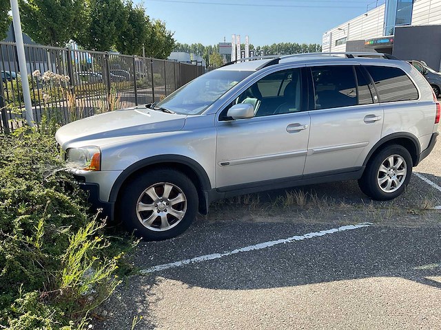 2004 volvo xc90 2.9 t6 momentum personenauto - afbeelding 1 van  52