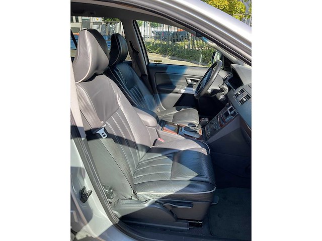 2004 volvo xc90 2.9 t6 momentum personenauto - afbeelding 5 van  7