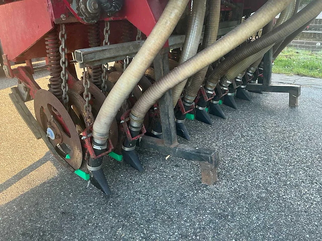 2004 vredo 720 zodenbemester - afbeelding 10 van  28