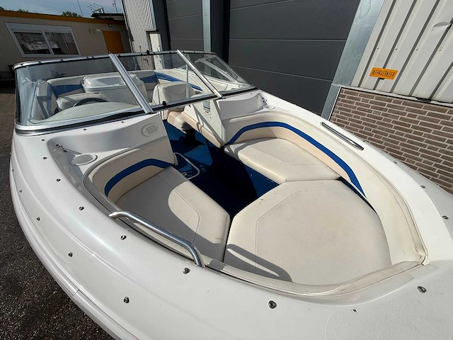 2004 wellcraft excel bowrider speedboot met stallingstrailer - afbeelding 2 van  50