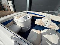 2004 wellcraft excel bowrider speedboot met stallingstrailer - afbeelding 8 van  50