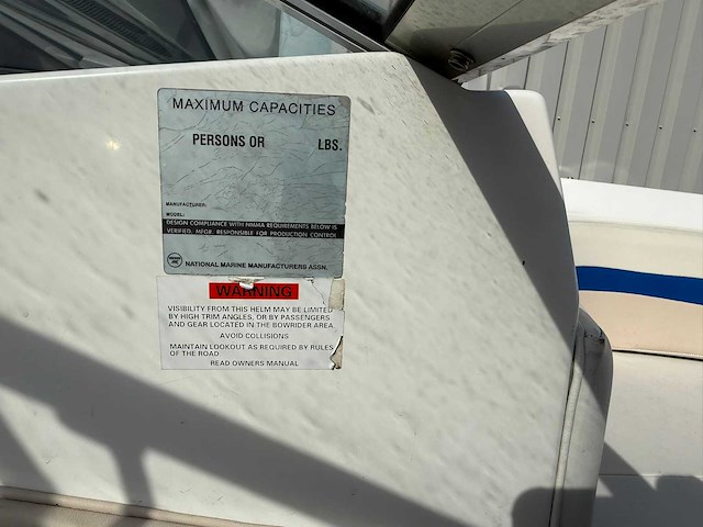 2004 wellcraft excel bowrider speedboot met stallingstrailer - afbeelding 11 van  50
