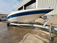 2004 wellcraft excel bowrider speedboot met stallingstrailer - afbeelding 24 van  50
