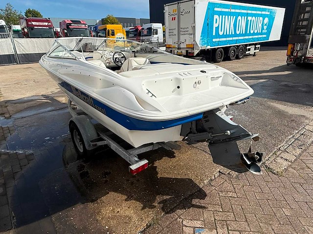 2004 wellcraft excel bowrider speedboot met stallingstrailer - afbeelding 34 van  50