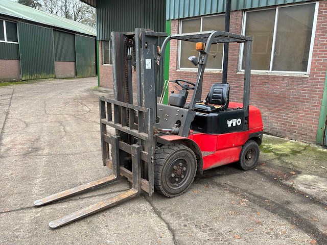 2004 yto vorkheftruck diesel - afbeelding 2 van  20