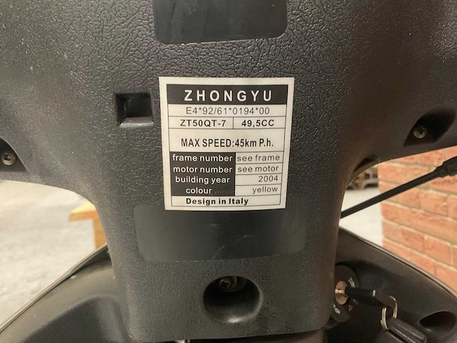 2004 zhongyu zt50qt-7 scooter - afbeelding 5 van  14
