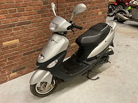 2004 zhongyu zt50qt-7 scooter - afbeelding 13 van  14