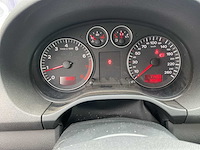 2005 - audi - a3 - 1.6 fsi attraction - personenauto - afbeelding 12 van  15