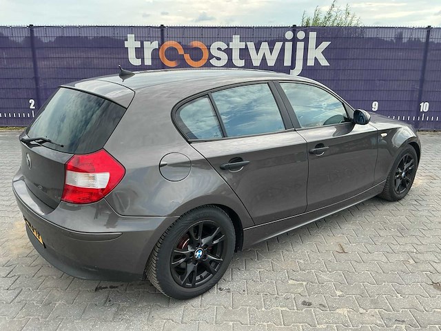2005 - bmw - 1-serie - 118i executive - personenauto - afbeelding 7 van  12