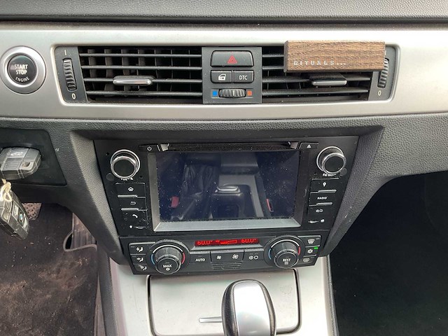 2005 - bmw - 3-serie - 320i - personenauto - afbeelding 10 van  14