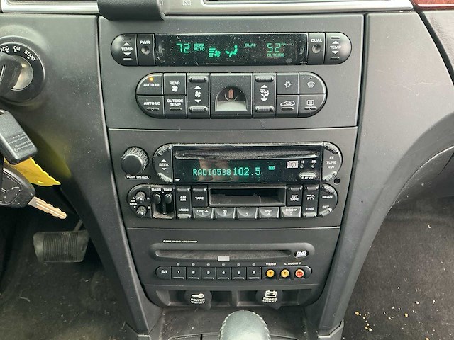 2005 - chrysler - pacifica - 3.5 v6 - personenauto - afbeelding 10 van  14