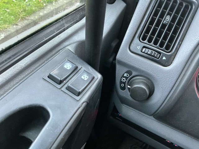 2005 - daf - ae45bf - vrachtwagen - afbeelding 7 van  18