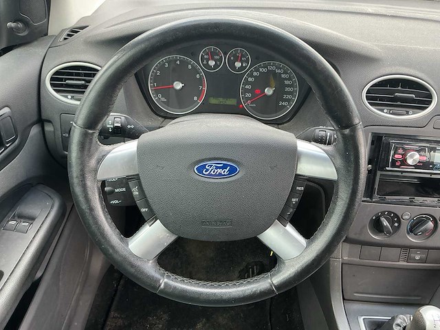 2005 - ford - focus wagon - 1.6-16v champion - personenauto - afbeelding 12 van  12
