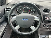 2005 - ford - focus wagon - 1.6-16v champion - personenauto - afbeelding 12 van  12