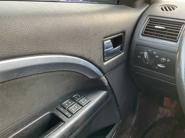 2005 - ford - mondeo wagon - 2.0-16v platinum - personenauto - afbeelding 3 van  12