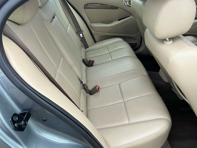 2005 - jaguar - s-type - 2.5 v6 executive - personenauto - afbeelding 11 van  14