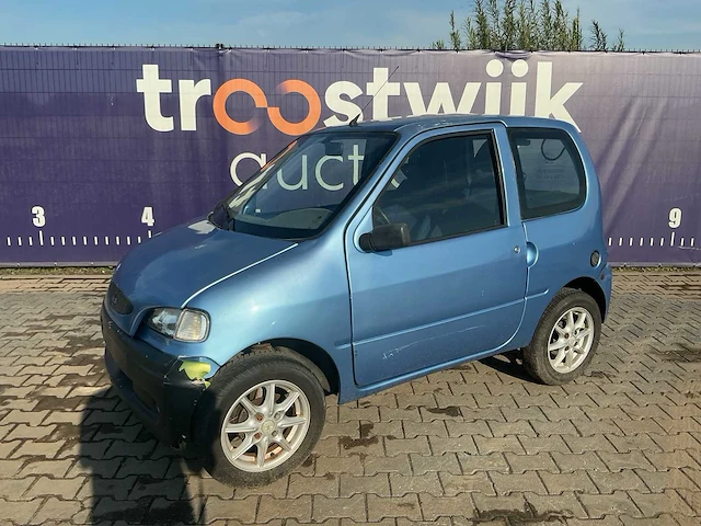 2005 - jdm - brommobiel - titane l - afbeelding 1 van  8