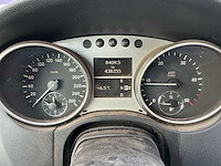 2005 - mercedes-benz - 2005 - m-klasse - 320 cdi - personenauto - afbeelding 8 van  12