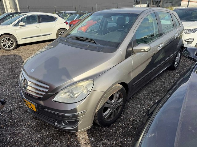 2005 - mercedes-benz - b-klasse - 200 cdi hj-112-l iaw - afbeelding 1 van  11