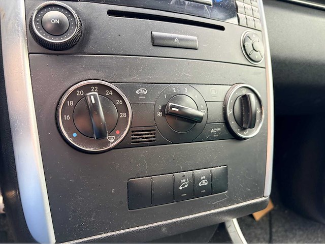 2005 - mercedes-benz - b-klasse 200 turbo - personenauto - afbeelding 3 van  10