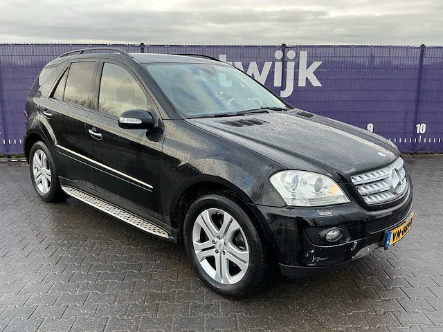 2005 - mercedes-benz - m-klasse - 320 cdi - car - afbeelding 5 van  12