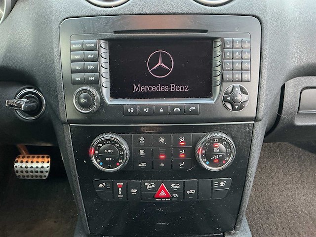 2005 - mercedes-benz - m-klasse - 320 cdi - car - afbeelding 11 van  12