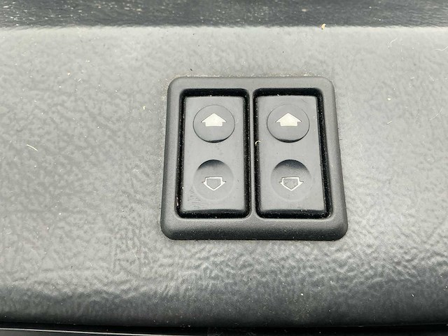 2005 - microcar - brommobiel - mc1 generic - personenauto - afbeelding 9 van  10