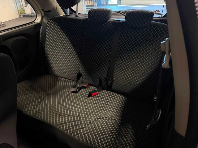2005 - nissan - micra - 1.2 tekna 27-sf-dn iaw - afbeelding 6 van  17