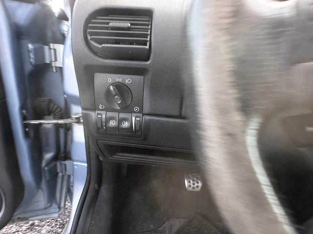 2005 - opel - tigra twintop - 1.8-16v cosmo - 24-pz-ll - afbeelding 9 van  14