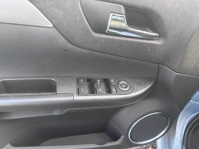 2005 - opel - tigra twintop - 1.8-16v cosmo - 24-pz-ll - afbeelding 12 van  14