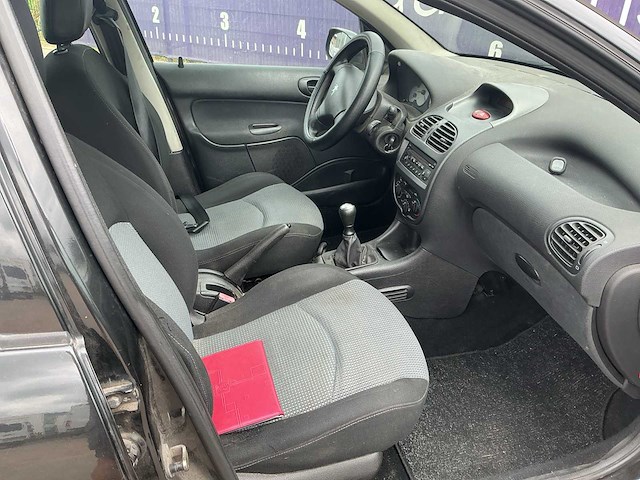 2005 - peugeot - 206 - 1.4 air-line 2 - personenauto - afbeelding 7 van  11