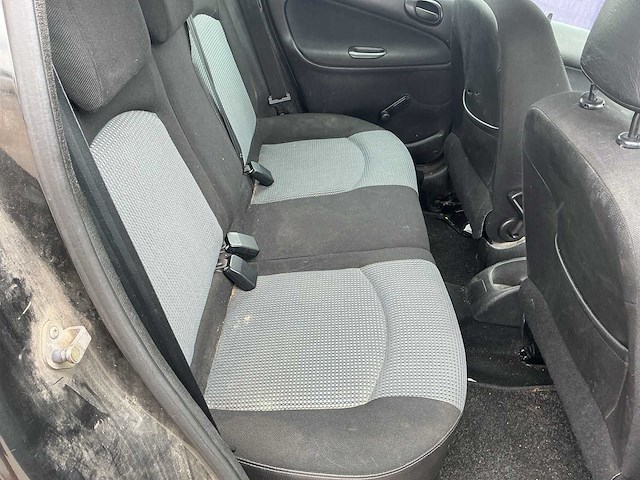 2005 - peugeot - 206 - 1.4 air-line 2 - personenauto - afbeelding 8 van  11