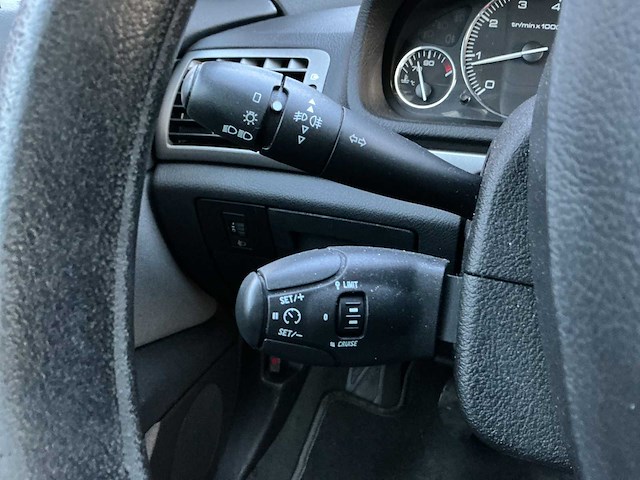 2005 - peugeot - 407 - 1.8-16v xr - personenauto - afbeelding 2 van  12