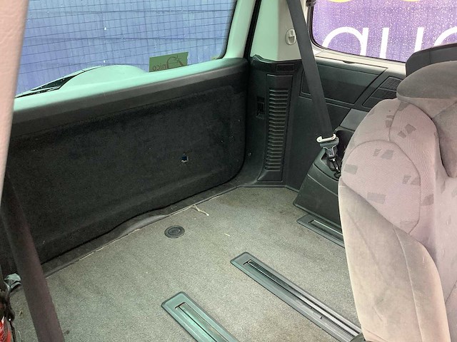 2005 - peugeot - 807 - 2.0 sr premium - personenauto - afbeelding 8 van  16